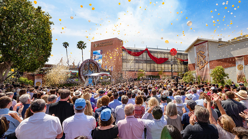 Scientologie : inauguration du centre de diffusion multimédia