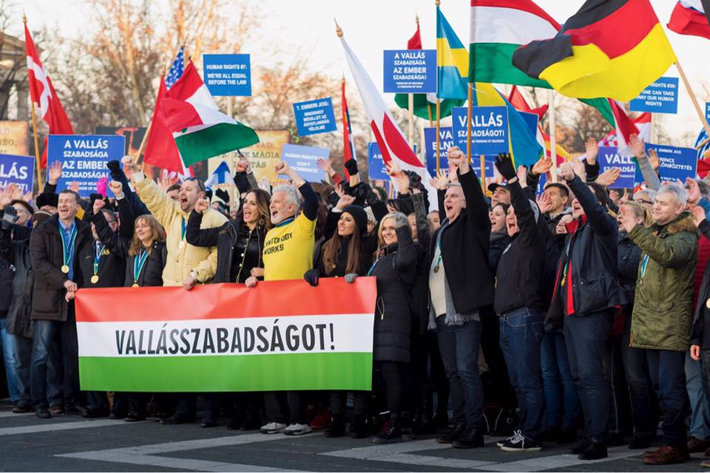 Hongrie : « Nous voulons la liberté religieuse! »