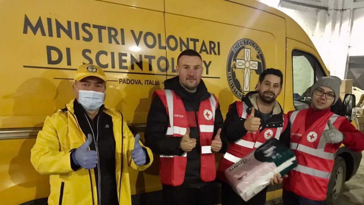 Les Ministres Volontaires des Églises de Scientology d’Italie répondent au tremblement de terre en Croatie