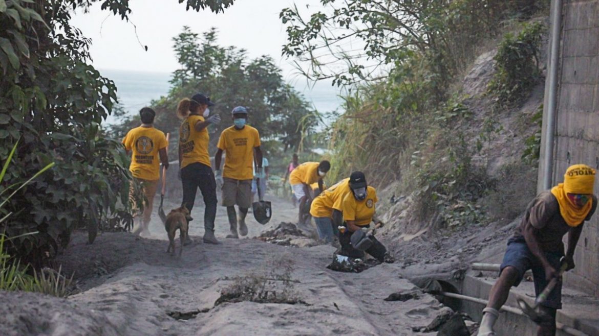 Des bénévoles scientologues aident à sécuriser l’hôpital de l’île de Saint-Vincent