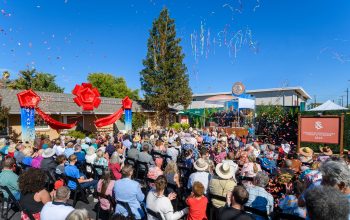 Sacramento célèbre l'ouverture d'une nouvelle mission de Scientology