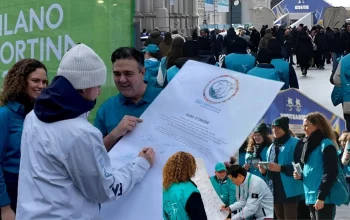 Des bénévoles italiens mènent une campagne de prévention de la toxicomanie