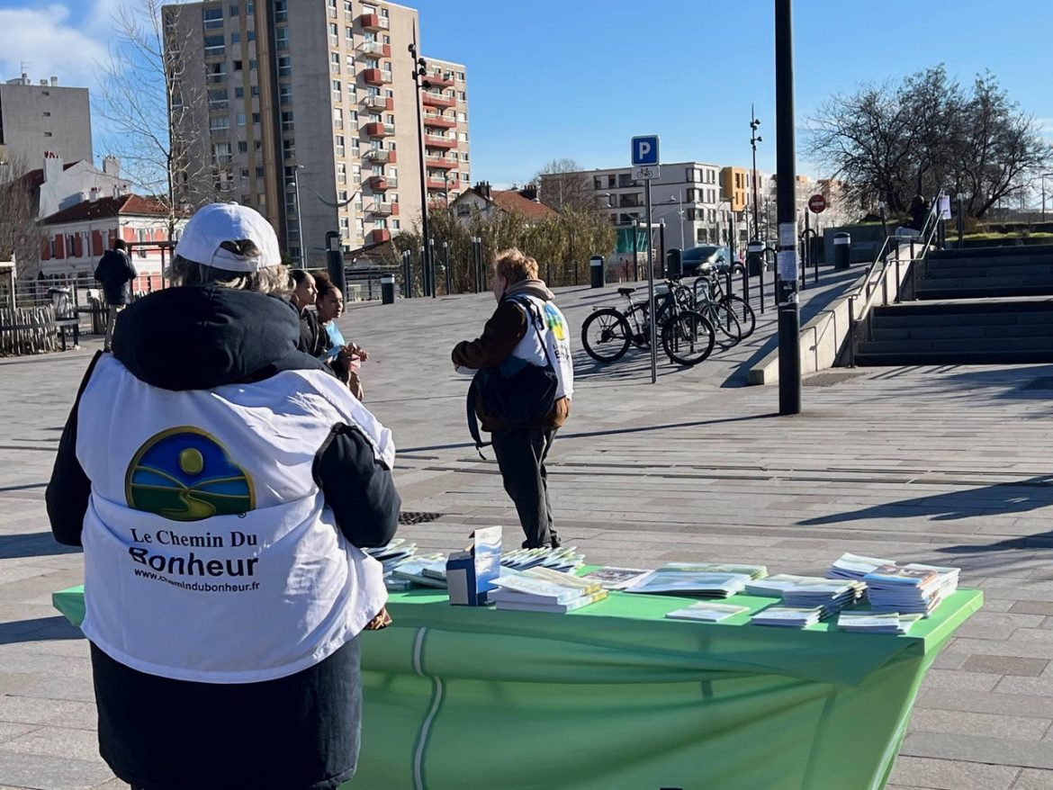 Des bénévoles agissent face aux incivilités