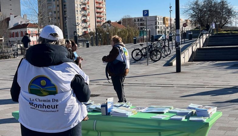 Des bénévoles agissent face aux incivilités