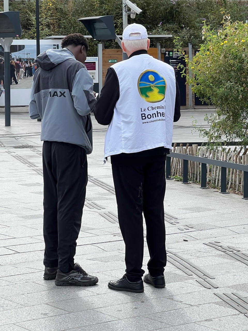 Un message positif face aux violences urbaines
